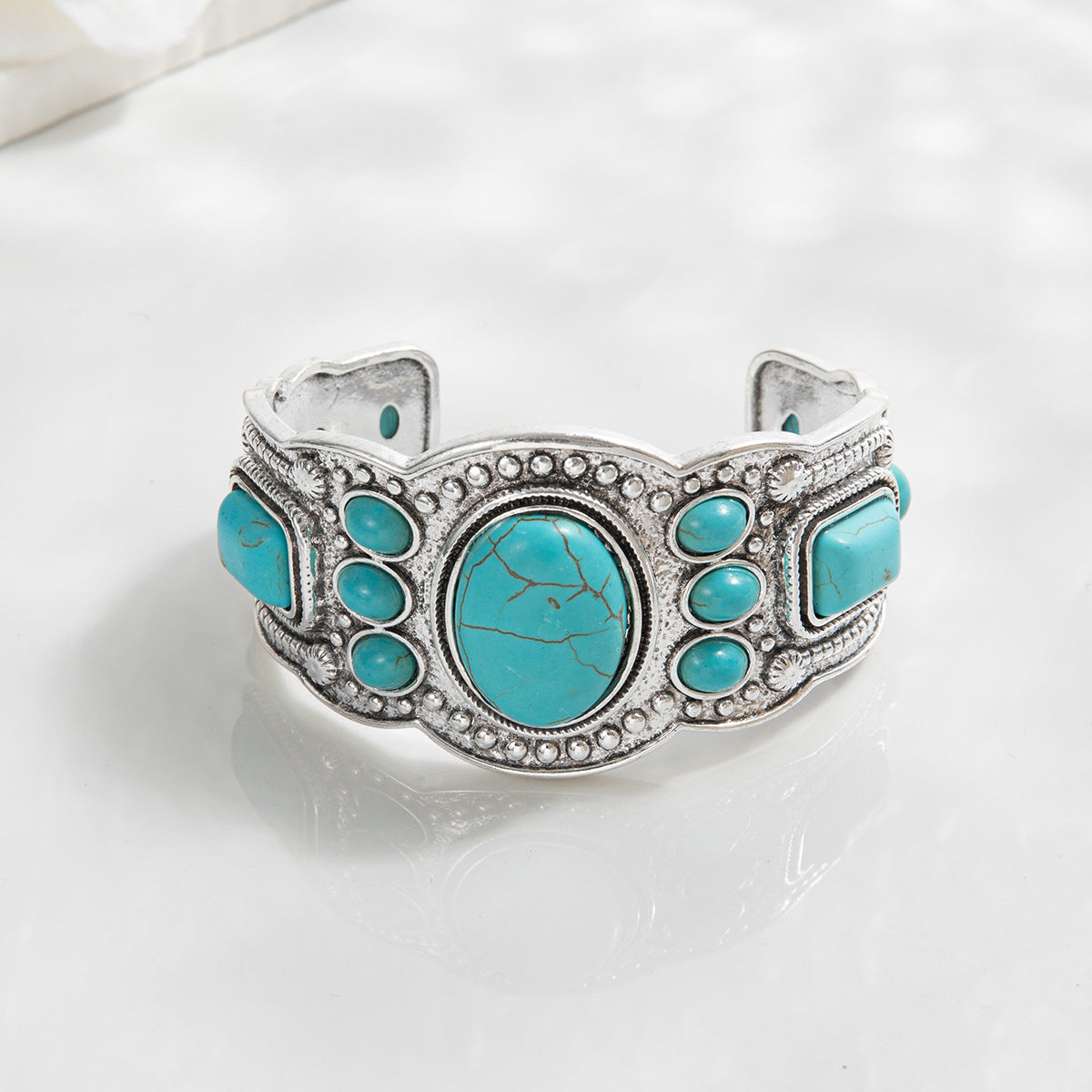 Valencrest Sky Cuff Bracelet | White Gold