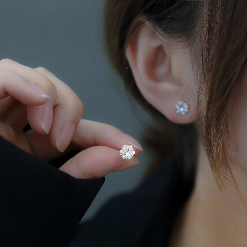 Camille Earrings | White gold